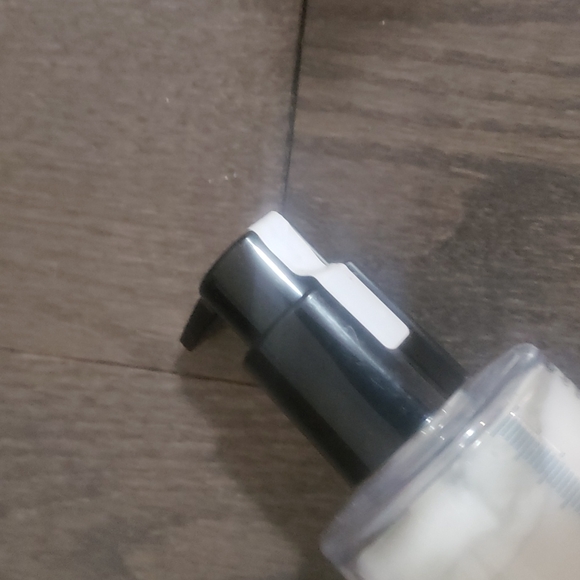 Skinceuticals gentle Cleanser cream - Picture 2 of 3